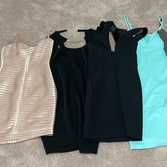 DRESSES - Picture 1 of 2